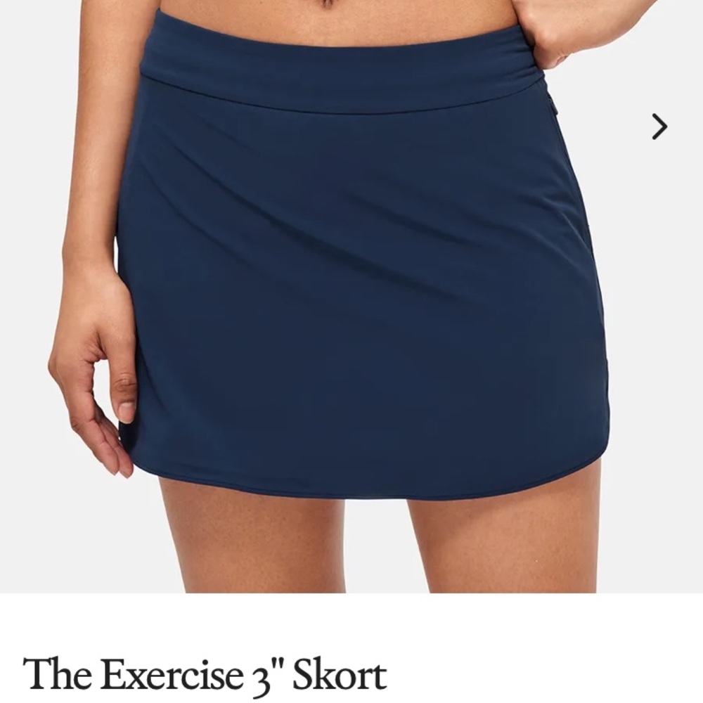 Outdoor Voices 3” skort in Navy